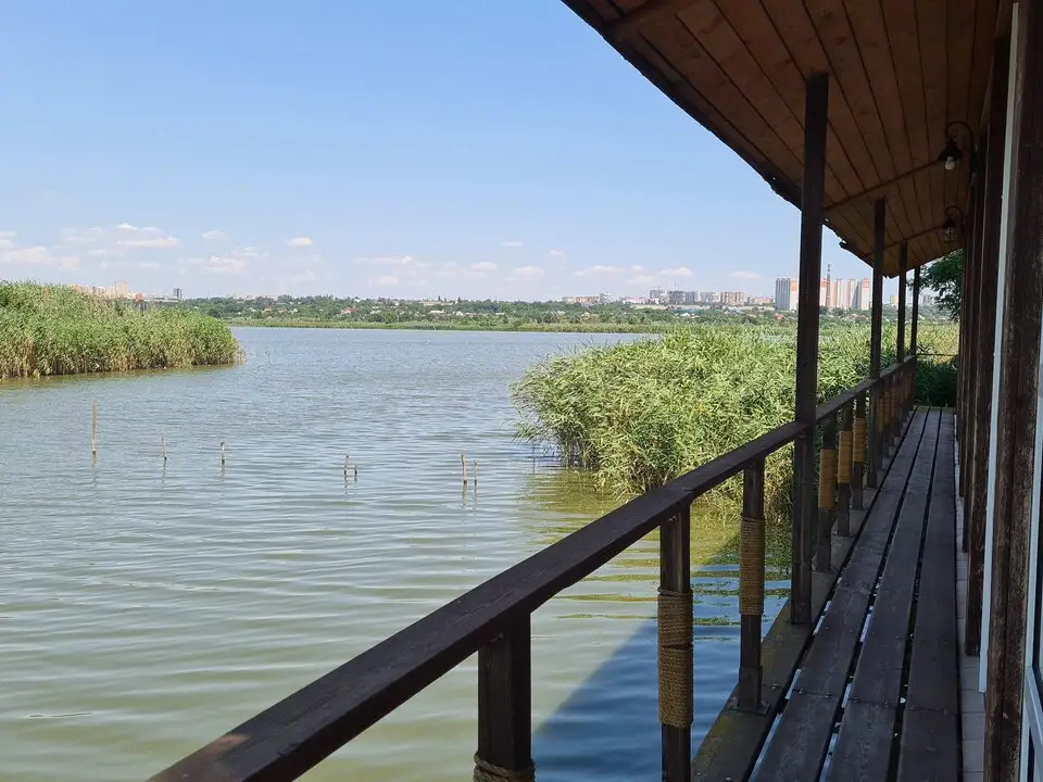 Вид на воду